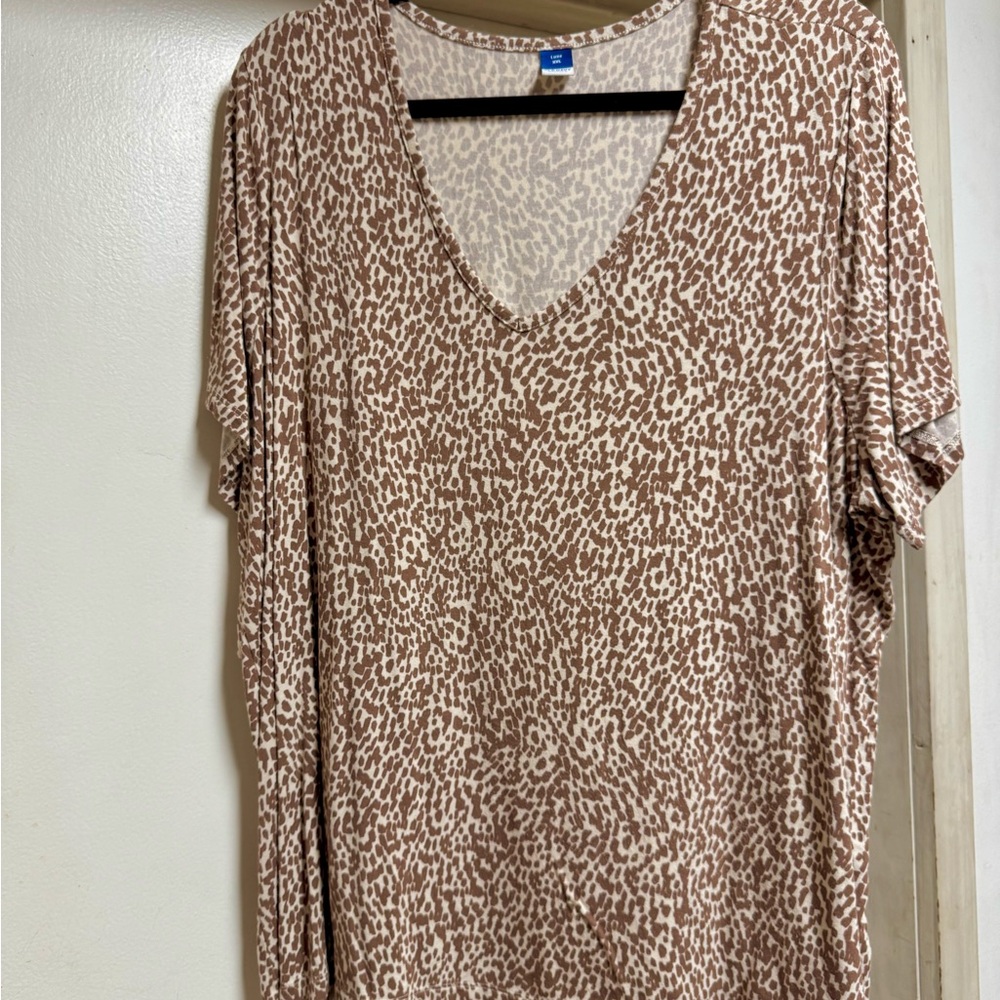 Old Navy Luxe Cream Brown V-Neck Tee